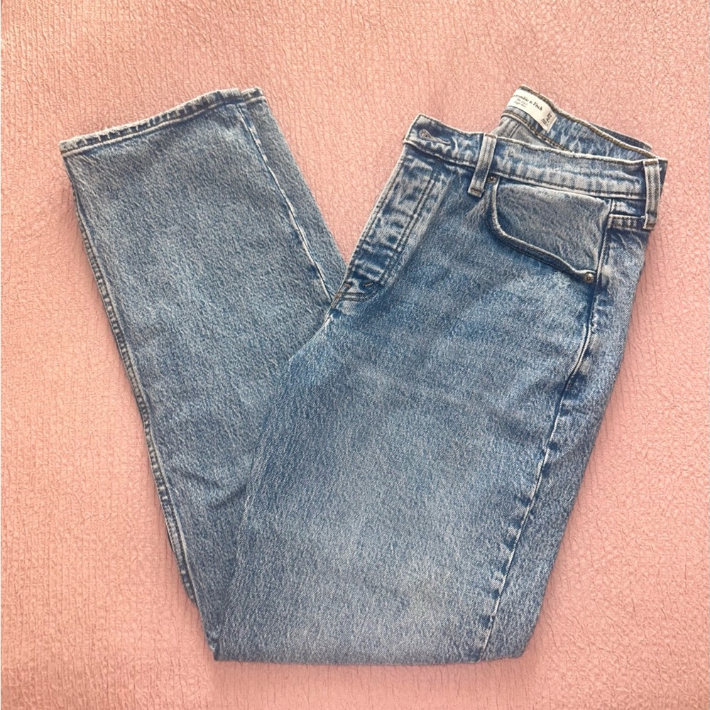 Abercrombie & Fitch High Rise The Dad Straight Leg Blue Jeans, Size 27 - Picture 6 of 6